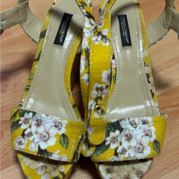 Dolce & Gabbana Yellow Floral Wedges - Picture 3 of 8